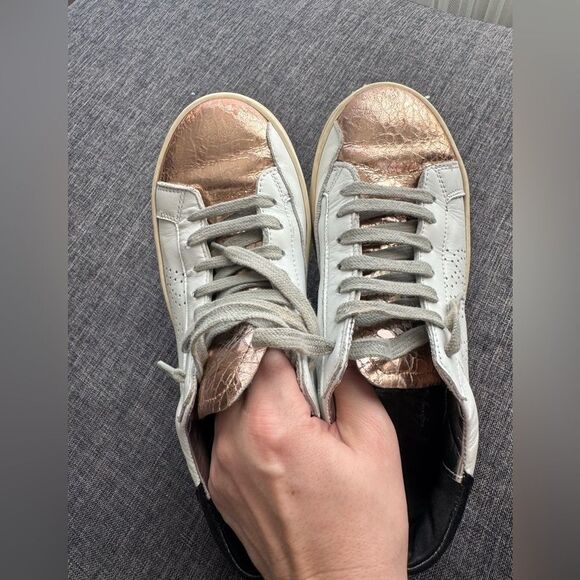 P448 Enn Rose Gold Love Top Snack Shoe Perforated Latner
Size 38 UE 8 US - Picture 4 of 11